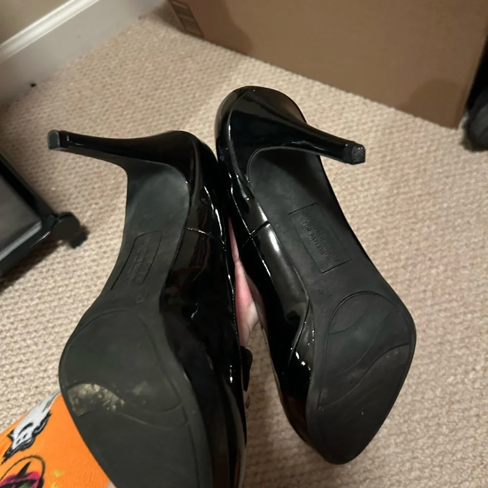 ✨Moving Sale✨ Christian Siriano Black Stiletto Heels - Picture 3 of 4